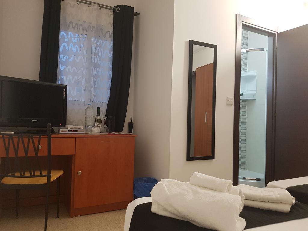 D'Ambrogio Guest House Rabat Exterior photo